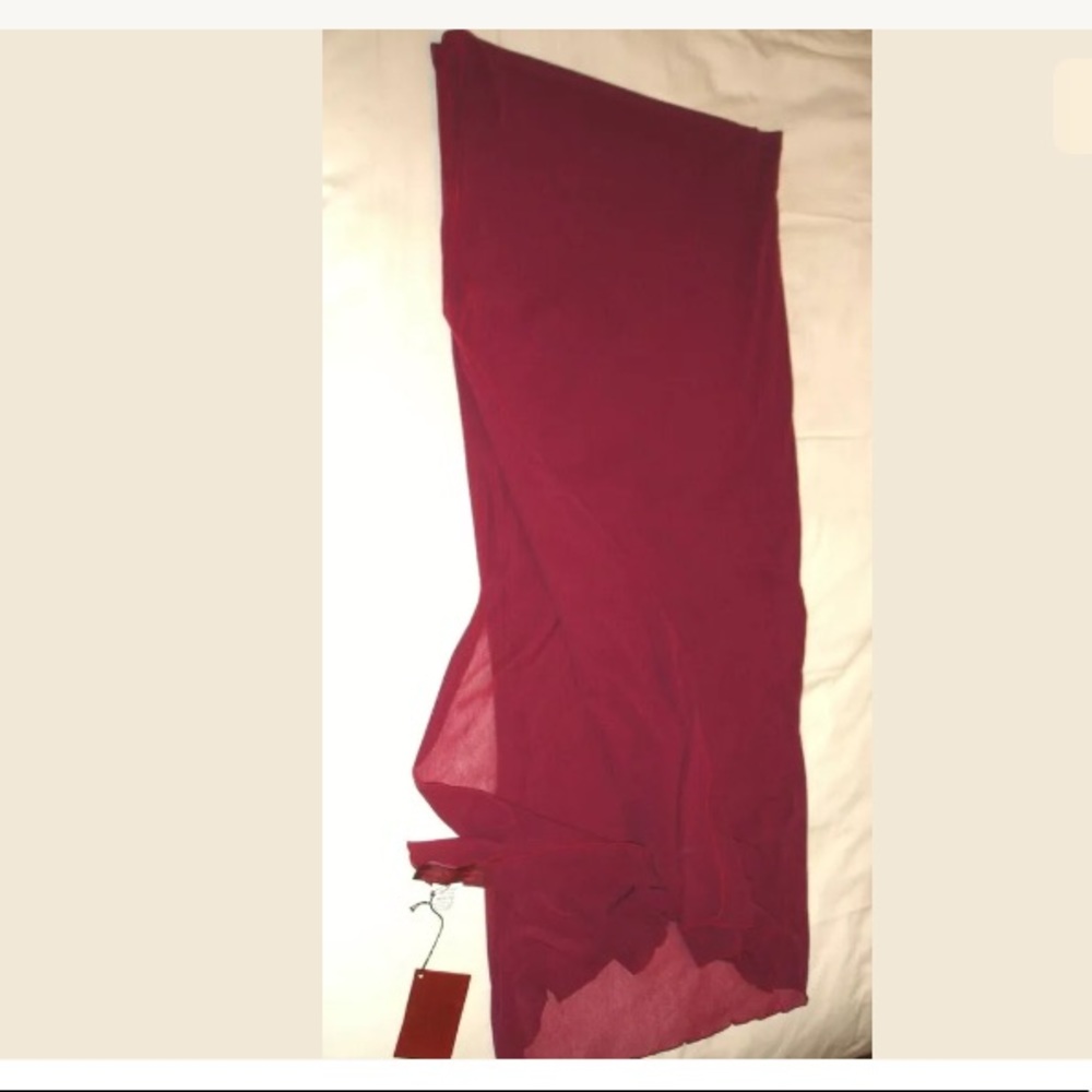 Severine Peraudin Paris Mesh Wine Cerise Sarong